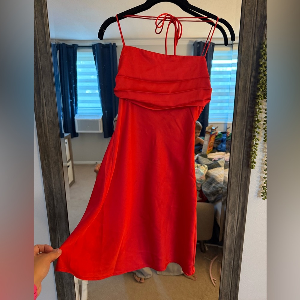 Princess Polly Red Dress 💃 size 4